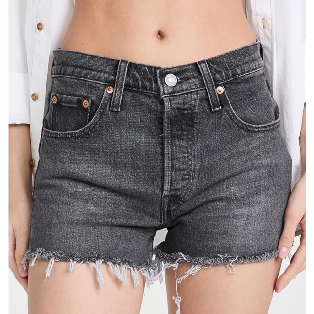 Levi's Premium 501 Women's Black Denim cut off Shorts. Size 24.    EUC